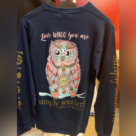 New without tags Love Whoo You Are Long Sleeve Tee by Simply Southern size small - Picture 2 of 6